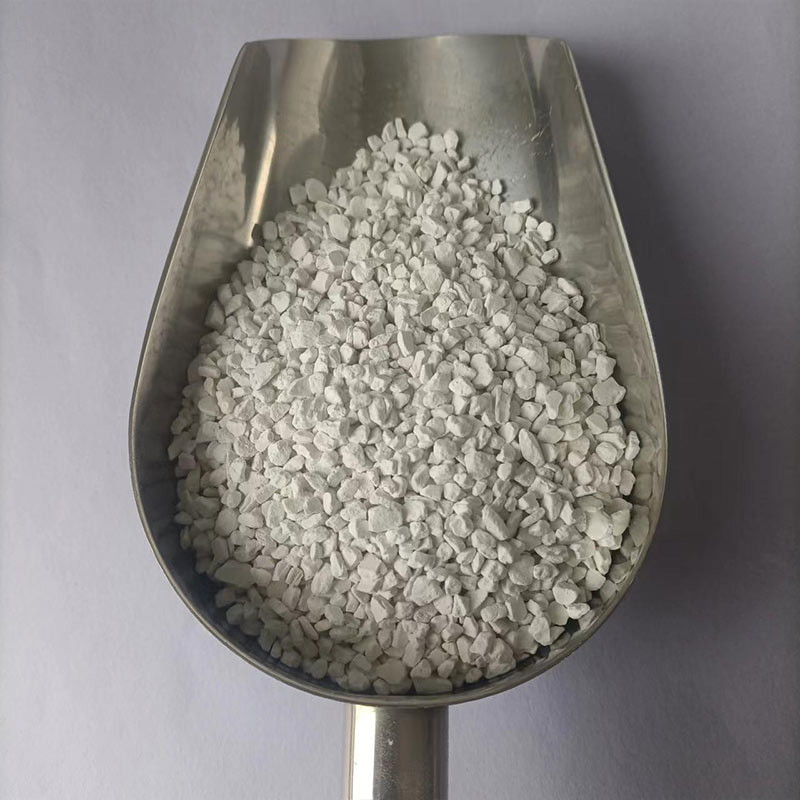 นาตริยัมอลูมิเนียมฟลูอริด Na3alf6 Cryolite granular ใช้เป็นฟลักซ์สําหรับสารผสม