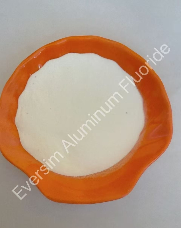 ความบริสุทธิ์สูง CAS No. 7784-18-1 แอลูมิเนียมฟลูอริดทรายขาว AlF3