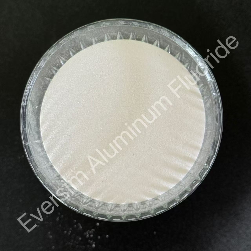 ความบริสุทธิ์สูง CAS7784-18-1 ทรายสีขาว AlF3 อลูมิเนียมฟลอรไดร์ประเภทอุตสาหกรรม