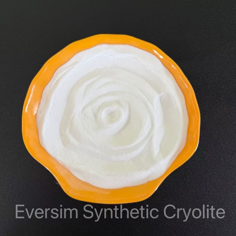 ผลิตภัณฑ์เคมี คุณภาพดี CAS13775-53-6 สีขาว Sandy Cryolite สินเชื่อมสําหรับอุตสาหกรรมอัลลูมิเนียม Electrolytic