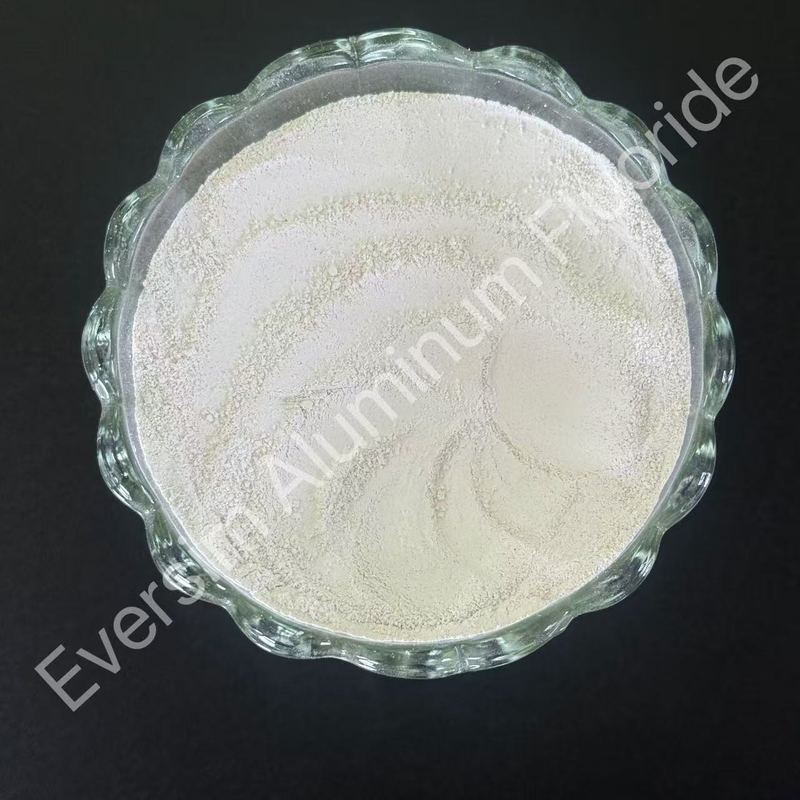 ผลิตภัณฑ์เคมี CAS7784-18-1 สีขาวผงอะลูมิเนียมฟลอรได AlF3 ในอุตสาหกรรมเซรามิกและอุตสาหกรรมบด