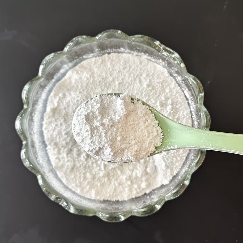 อะลูมิเนียมไฮดรอกไซด์ความบริสุทธิ์สูง ความหนาแน่น 2.42 g/cm3 ใช้เป็นสารเติมแต่งในพลาสติก ยาง และสารเคลือบ