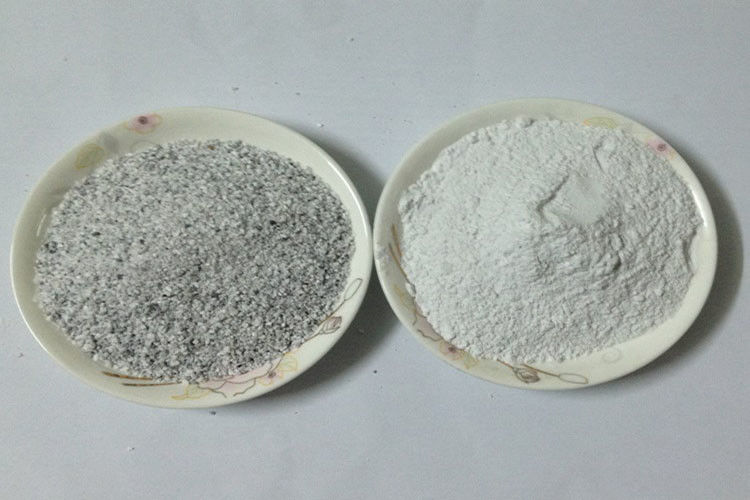 ผง 98% สังเคราะห์ Cryolite 1025 ℃จุดหลอมเหลว 20 - 325 ตาข่ายสีขาว / สีเทา