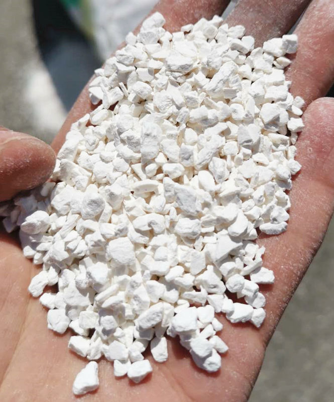 13775-53-6 Cryolite Granule Powder Na3alf6 Cryolite สังเคราะห์สำหรับการเชื่อมแบบขัด Fux